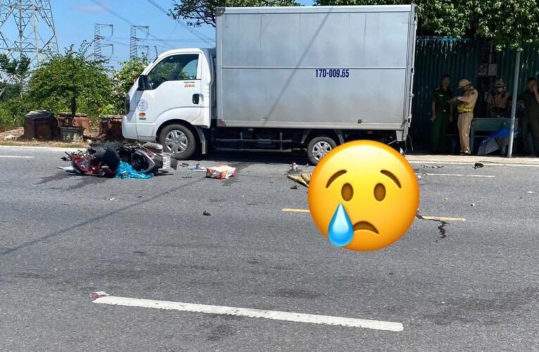 Camera nhà dân ghi lại nguyên nhân vụ TNGT sáng 21/10 ở cổng chào Hưng Hà làm 1 người tuvong