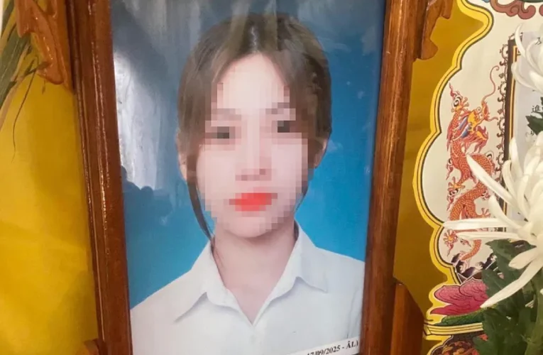 Thithe cô gái bịtrói, bỏ bao trôi sông: Nạn nhân nghi là người Nghệ An