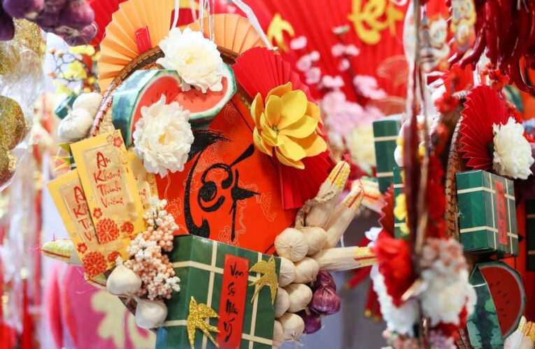 Tổng Liên đoàn Lao động Việt Nam nhất trí phương án nghỉ 4 ngày dịp Tết Dương lịch 2026